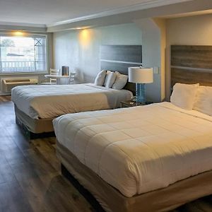 Quarto com cama grande